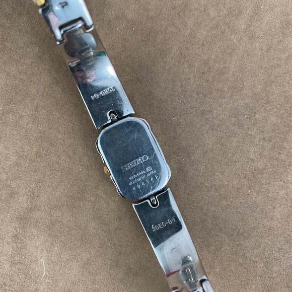 Vintage Sleek Thin Seiko Dress Watch 2 Tone Gold and Satin Finished Bracelet main image 7